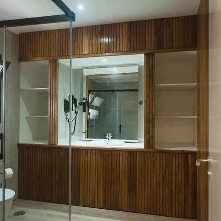 Os Ninhos Dos Avos *