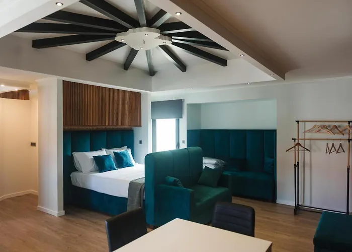 Os Ninhos Dos Avos Ponta Delgada (Sao Miguel)